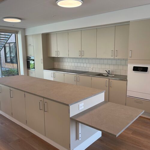 Laminatbenkeplate - prisgruppe 2